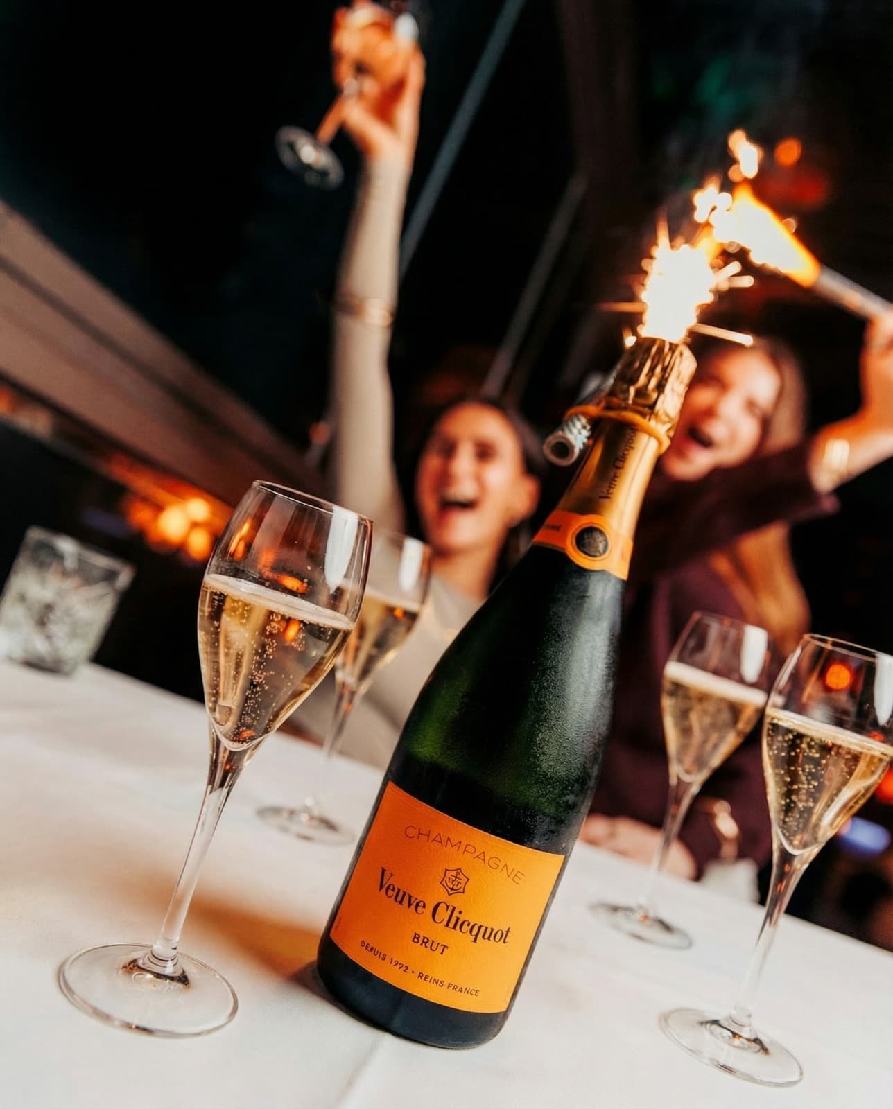 listing card gallery